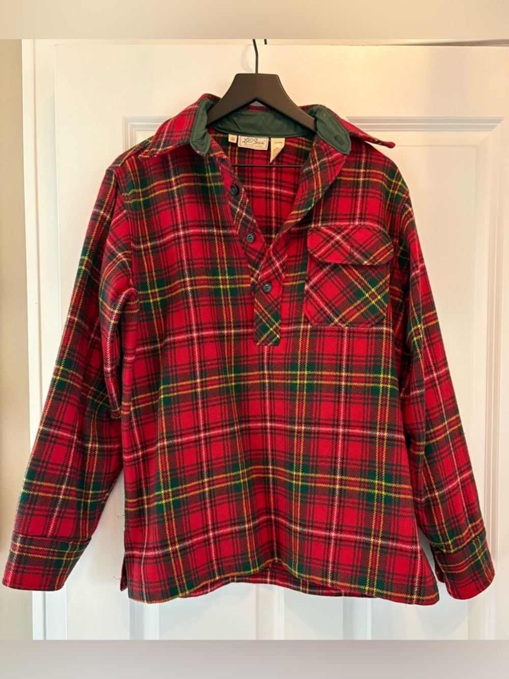 Vintage 1960’s  L.L. Bean Red and Green Tartan Wool 1/4 button